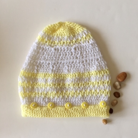 Crochet Beanie / hat /tam with buttons - Picture 1 of 5